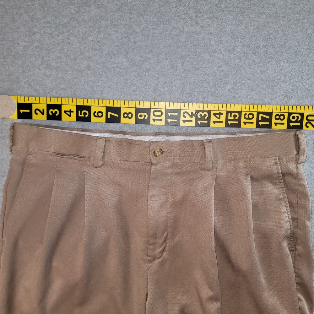 Callaway Mens Tan Khaki Pleated Golf Shorts Size 38 Performance Pique Knit - Picture 5 of 10